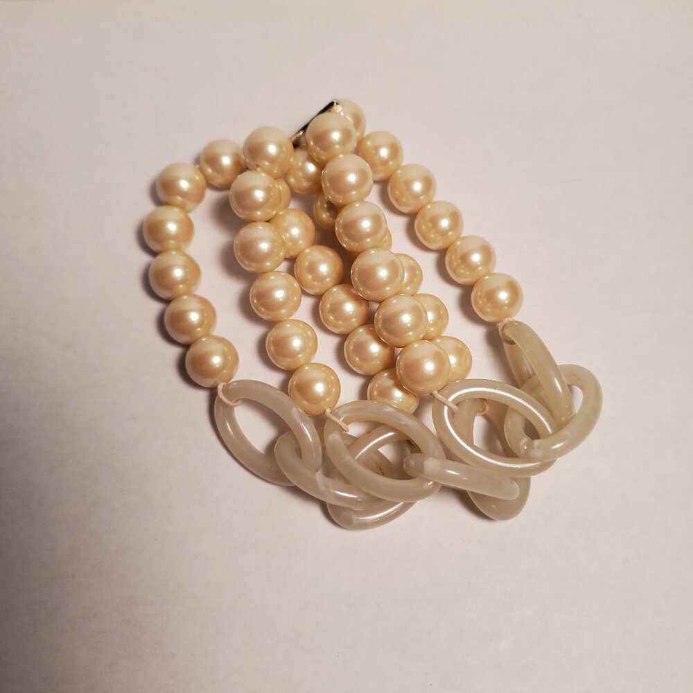 Vintage Three-Tier Cream Pearl Bracelet